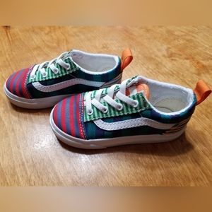 NWOT Toddler Vans Sneakers Size US 8